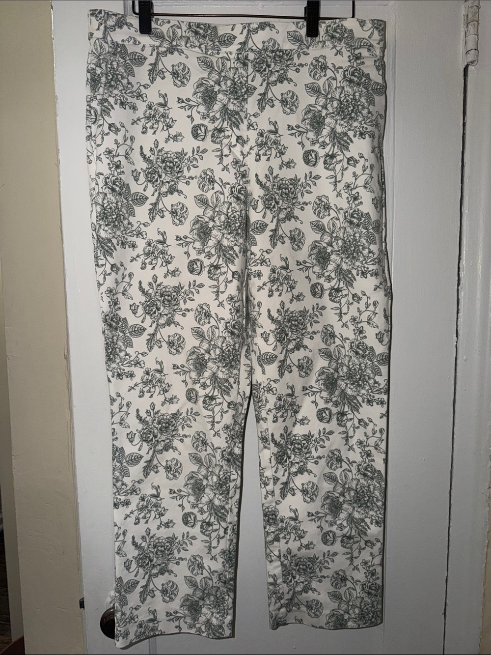 Floral Print White & Gray Stretch Pants